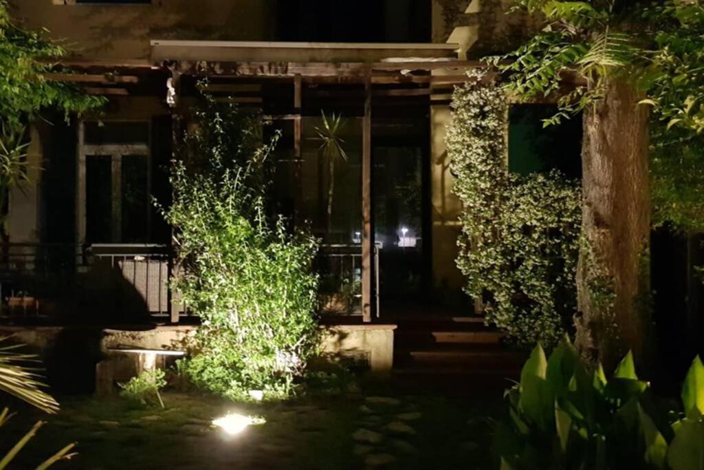 La Casa Con Piscina Riscaldata Interna Anna Luxury Garden Pisa Exterior foto