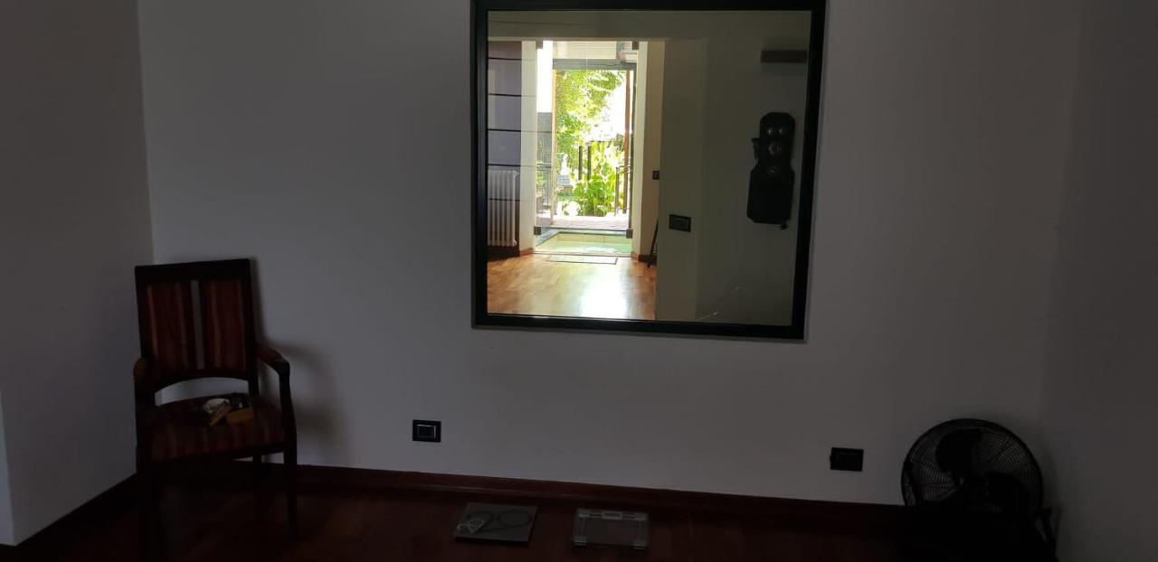 La Casa Con Piscina Riscaldata Interna Anna Luxury Garden Pisa Exterior foto